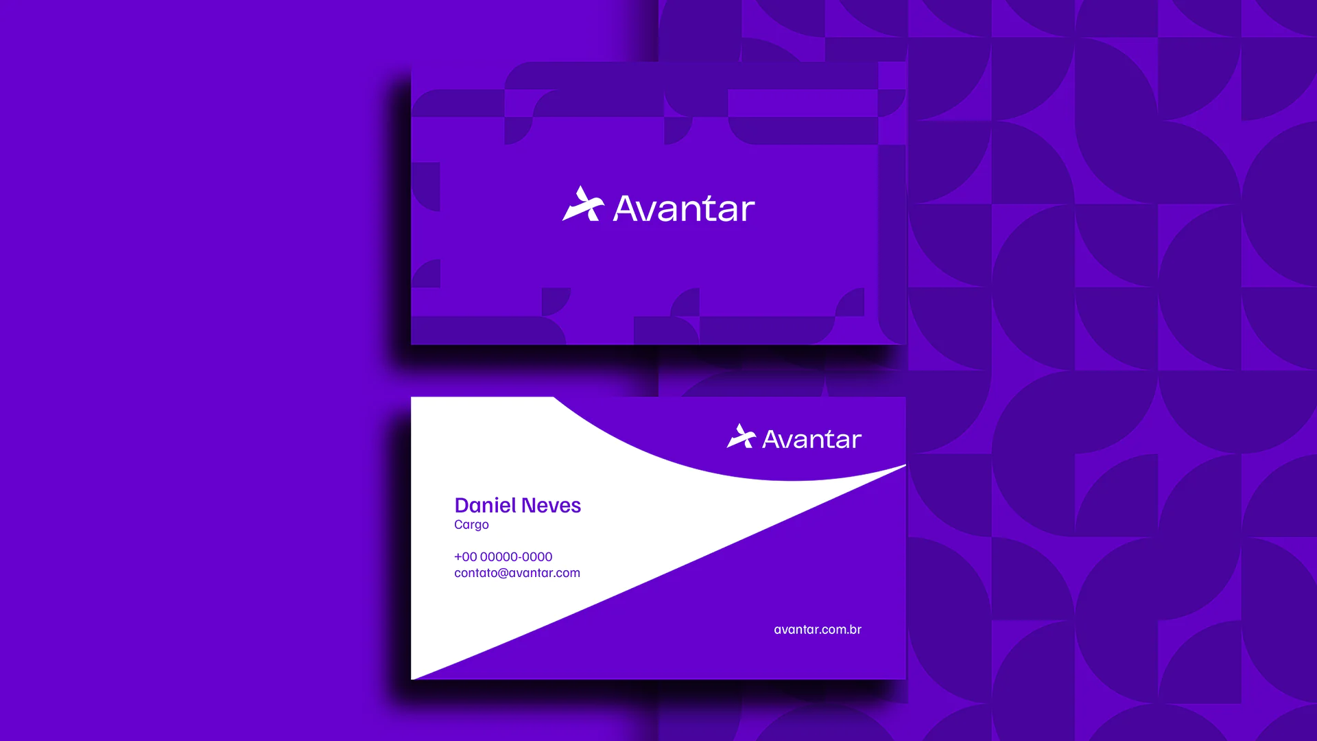 Avantar Cartões de visita da Avantar com padrão geométrico roxo